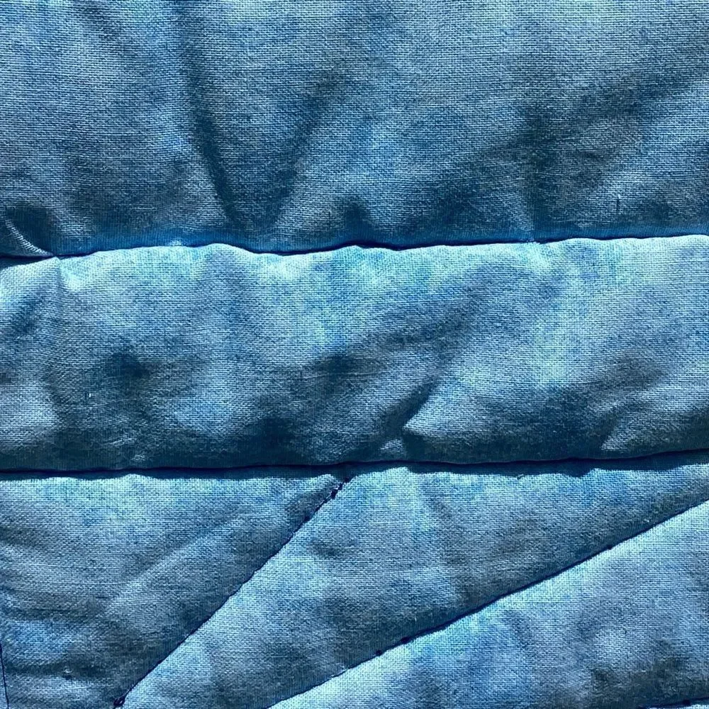 NWT. Hand Crafted Make the Season Bright Lap Quilt